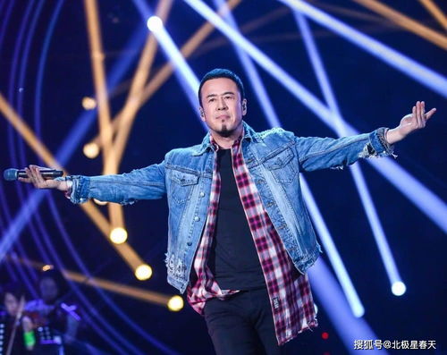 杨坤眼中的歌手，10人一期的挑战与音乐盛宴的机遇并存